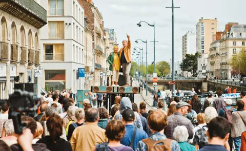 Aux Tombées de la nuit